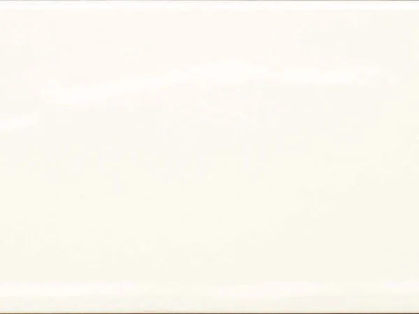 Aria: Cream Quarter Round
