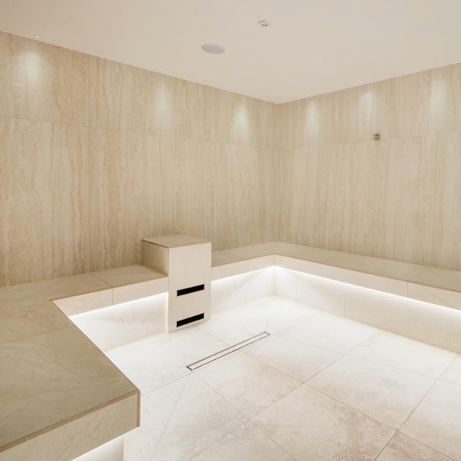 Fairlawns Spa Steam Room